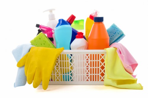 Oven cleaning service for a Chelsea home kitchen