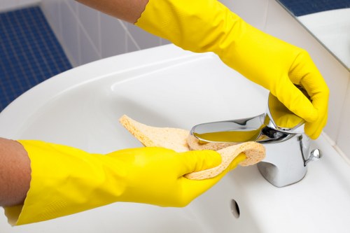 Detailed deep cleaning for a Chelsea kitchen and living space